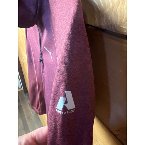 Eddie Bauer First Ascent Quarter Zip Pullover Women's Medium Burgundy Red Active - Picture 3 of 7